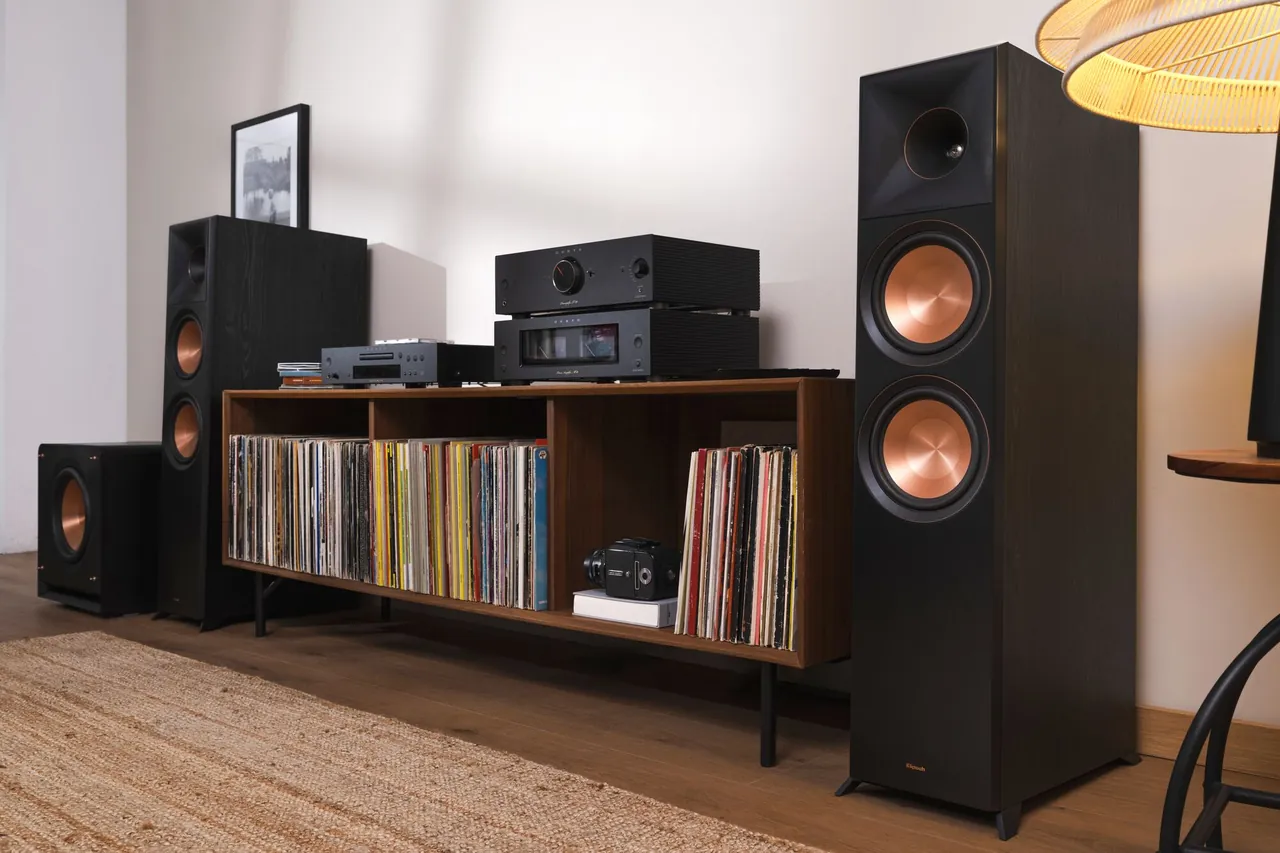 Caisson de basse et colonnes Klipsch Reference