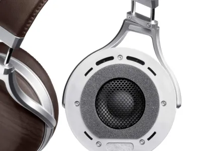 AH-D5200