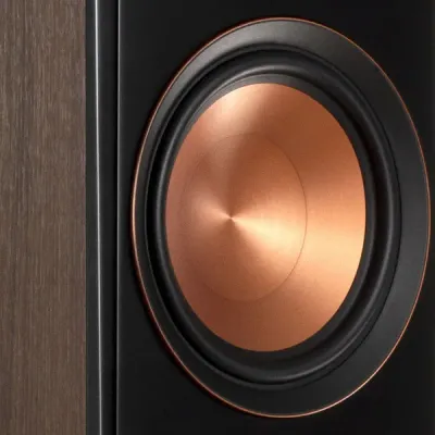 Klipsch RP-8000F Noyer | Enceinte colonne élégante et puissante. Son haute fidélité pour home cinéma immersif et sonorisation musicale au Maroc | homesolutions.ma