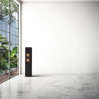 Enceinte colonne Klipsch RP-5000F II Ebony. Pavillon Tractrix, haut-parleurs Cerametallic et 100 W RMS pour un son clair, puissant et immersif en Home Cinema.