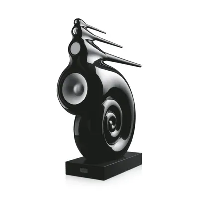 Enceinte colonne 4 voies, 100–300 W, 25 Hz – 20 kHz.
