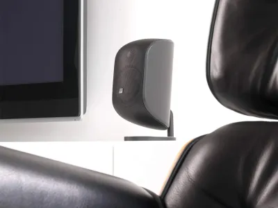 Enceinte compacte Bowers & Wilkins M-1 Black installation