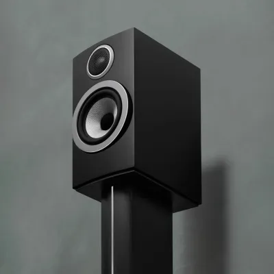 Enceinte bibliothèque Bowers & Wilkins 707 S3 Gloss Black