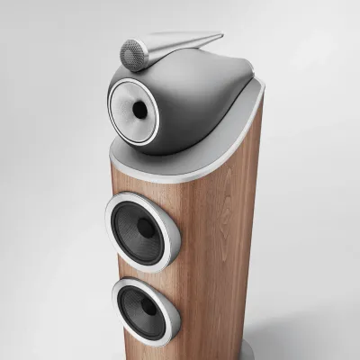 Enceinte colonne Bowers & Wilkins 803 D4 Satin Walnut vue de haut du coffret et du haut-parleur