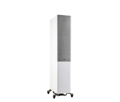 Polk Reserve R600 finition blanc, trois-quarts droit avec grille