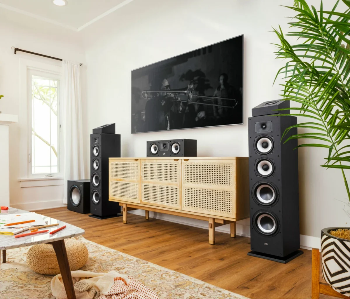 Monitor XT70