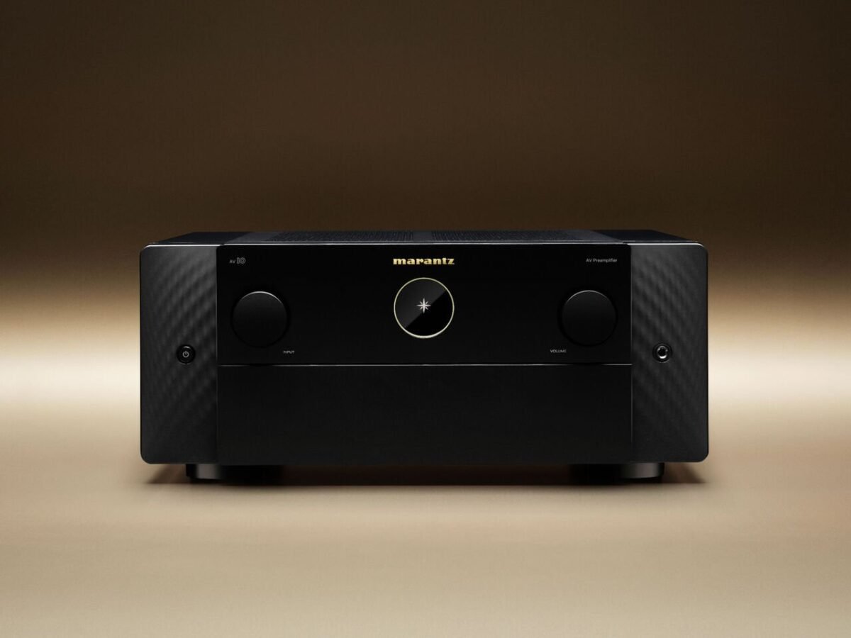 Marantz AV10 Black