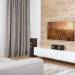 Enceinte colonne Klipsch RP-5000F II Walnut : 100 W RMS, Cerametallic et pavillon Tractrix pour un son clair et immersif Home Cinema.